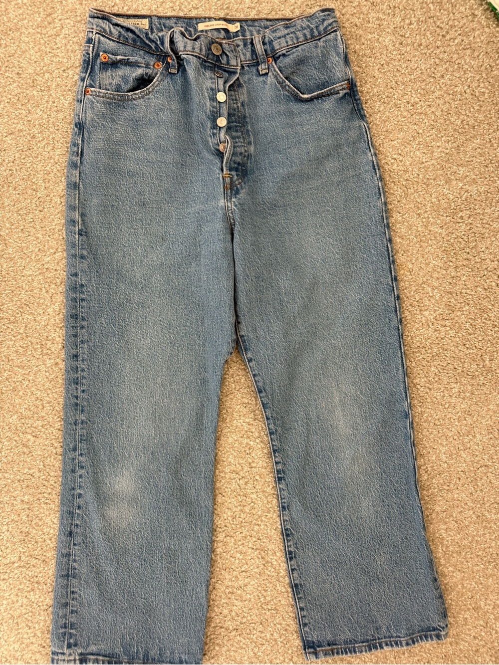 Levi’s ribcage crop boot